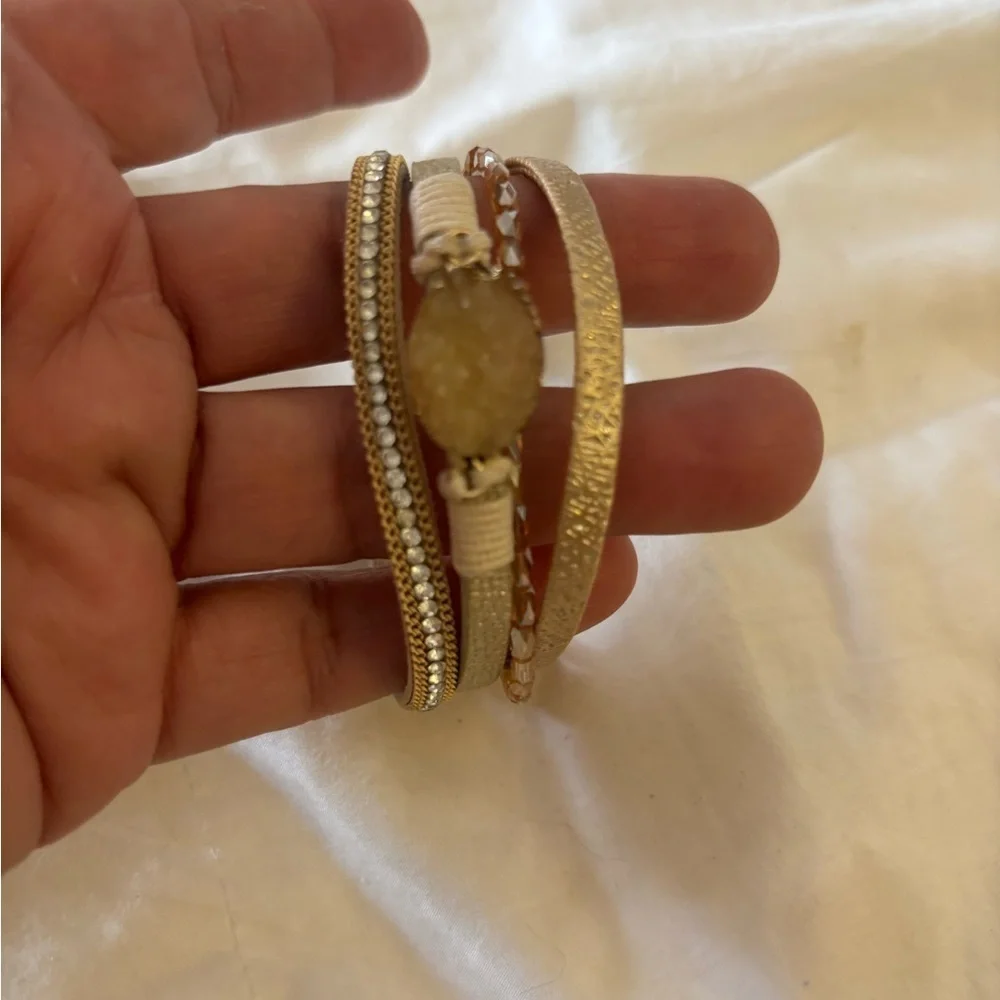 Chic Gold and Silver Women's Bracelet Set